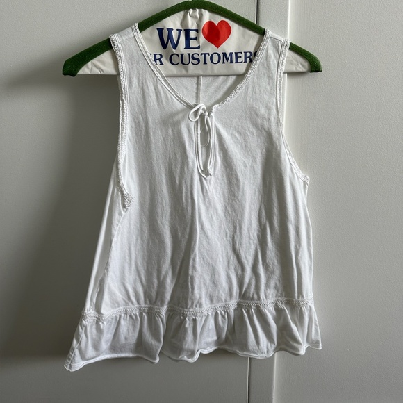 White Top - Picture 1 of 2